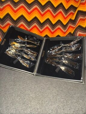 Pristine Mid-Century Glam: Vintage 10-Pc Gold-Tone Supreme Cutlery Dessert Set